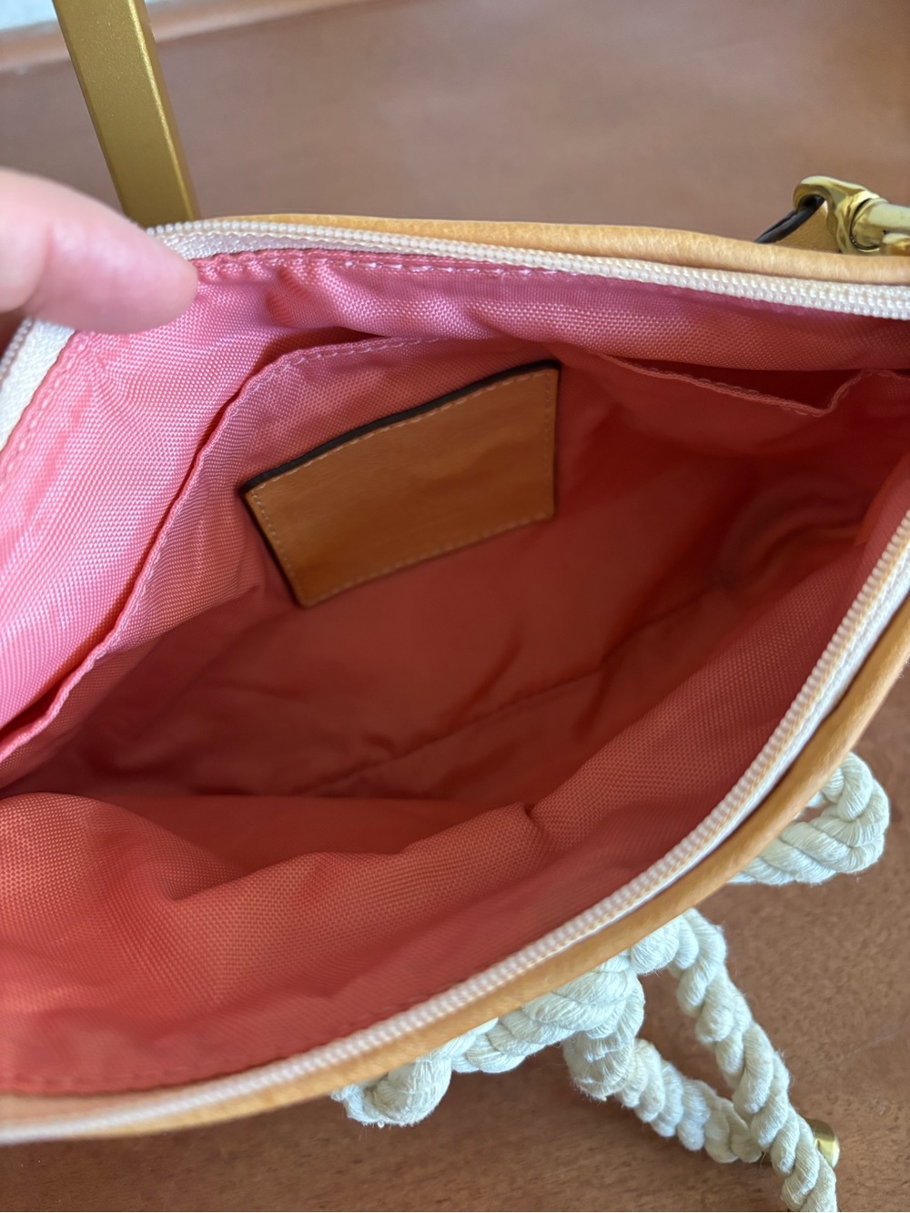 Vintage Coach Multicolor Beach-Print Canvas Wristlet with Tan Trim w/ free charm - Picture 4 of 13